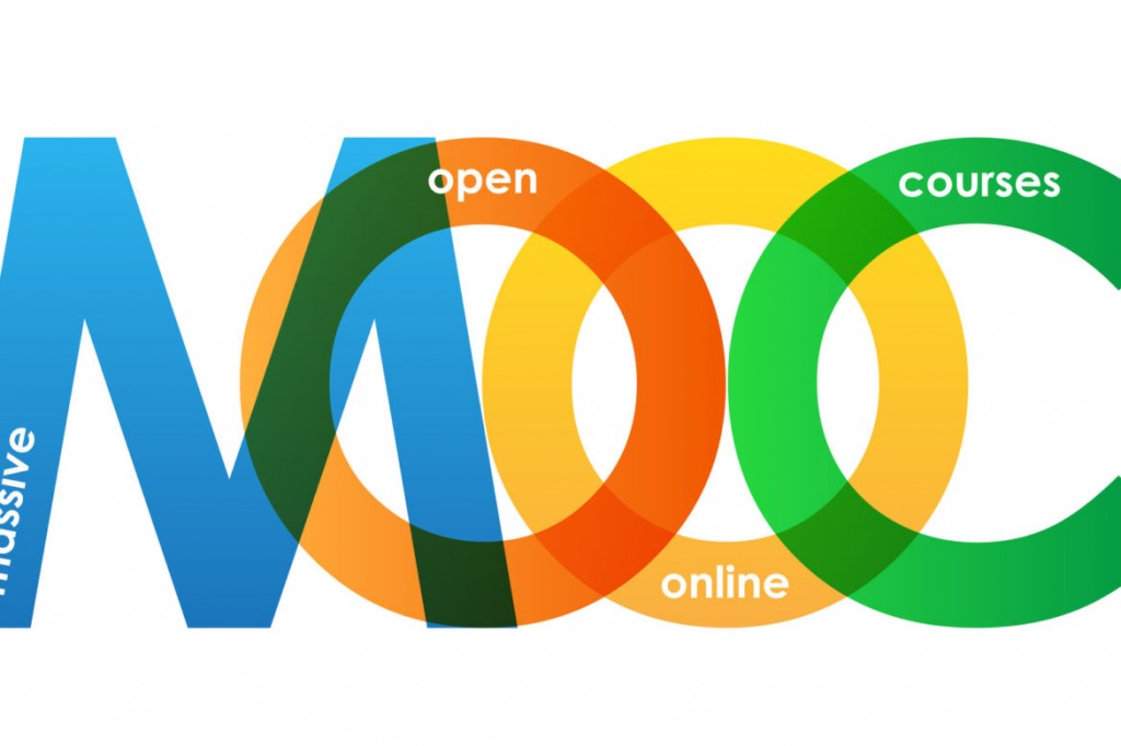 "MOOC" Overlapping Letters Vector Icon