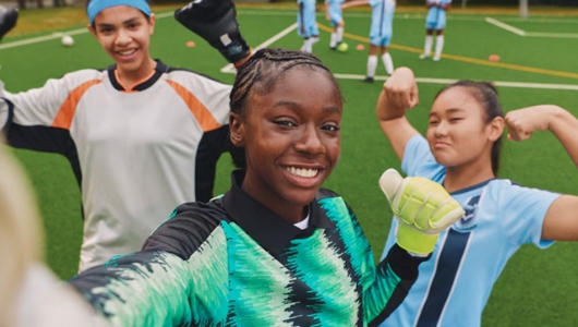 RSE et marketing sportif font bon ménage dans la campagne  #KeepHerConfident de Dove.