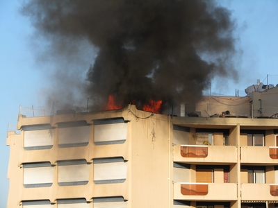 Les incendies font partie des risques les plus courants pour les entreprises. 